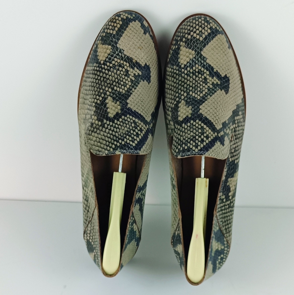 Lucky Brand snake print flats women's  size 9.5